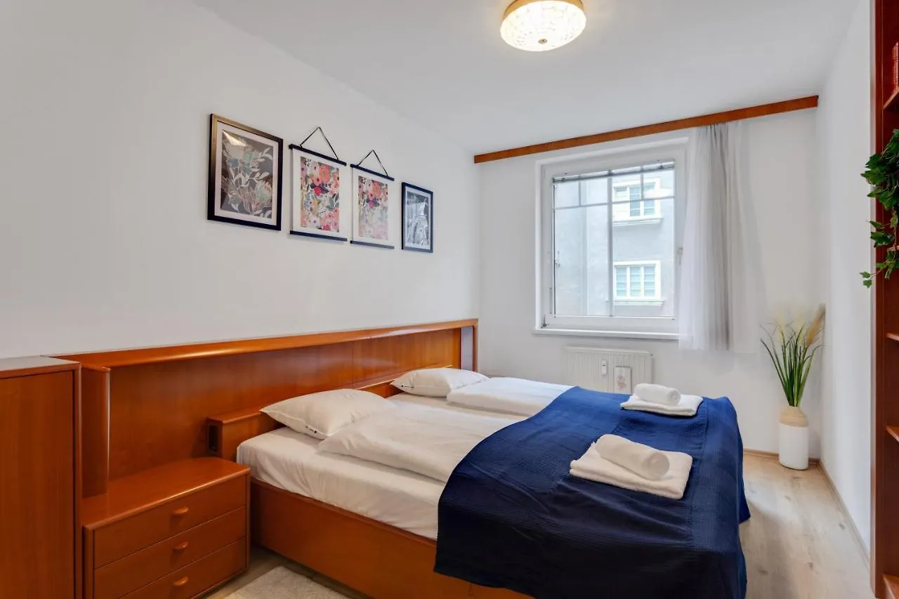 City Apartment Close To Shopping Mile Wiedeń Austria